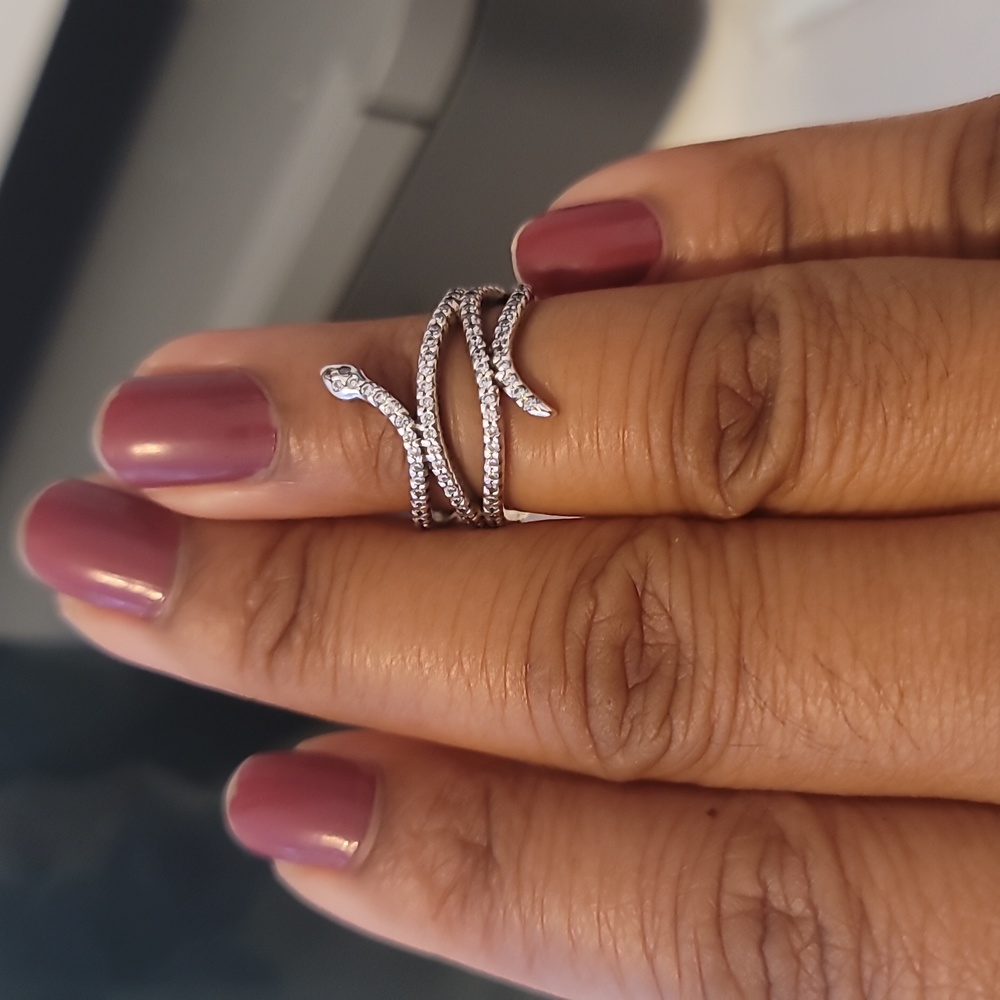 Pandora snake ring